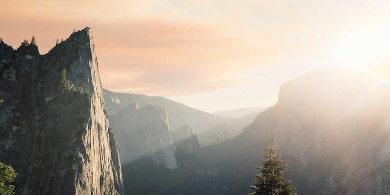 量子密钥分发（QKD）网络：从原理到组网，探索未来融合通信的终极安全